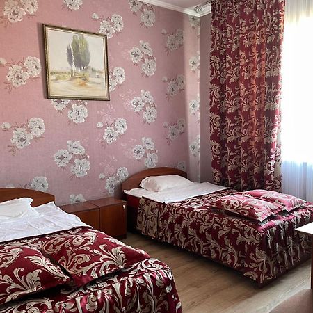 Гостиничный Комплекс Жеты Казына Zharkent Екстер'єр фото