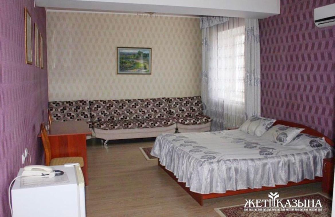 Гостиничный Комплекс Жеты Казына Zharkent Екстер'єр фото