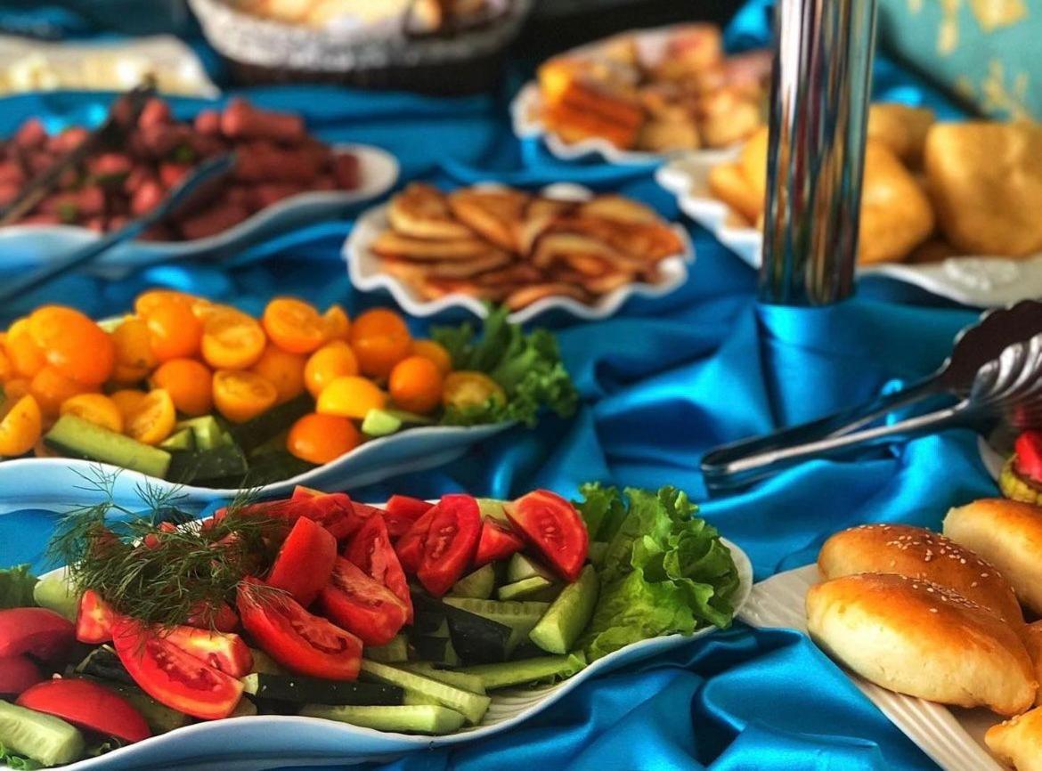 Гостиничный Комплекс Жеты Казына Zharkent Екстер'єр фото